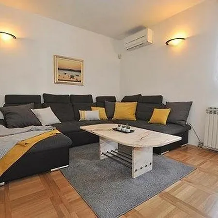 Luxury With A Swimming Pool - Diklo, - 22230 Villa Zadar