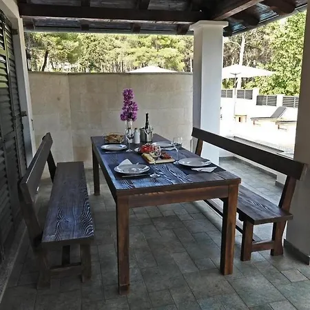 Luxury With A Swimming Pool - Diklo, - 22230 *