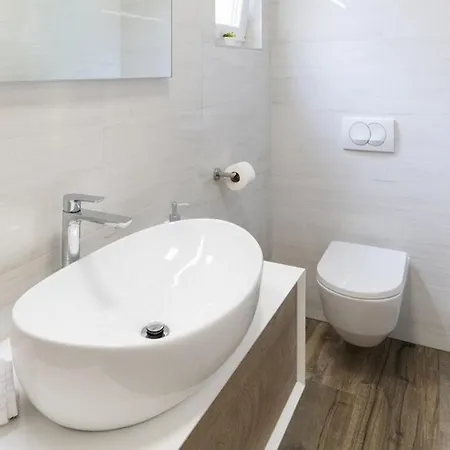 Villa Luxury With A Swimming Pool - Diklo, - 22230 *