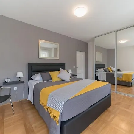 Luxury With A Swimming Pool - Diklo, - 22230 * Zadar